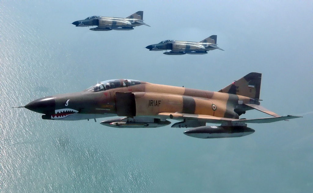 The GRAND FINAL of F-4 IRAN ワッペン Amazon.co.jp: The GRAND FINAL of F-4 IRAN ワッペンセット